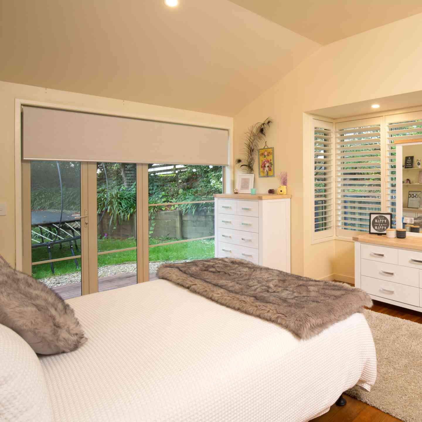 Bedroom Blockout Blinds