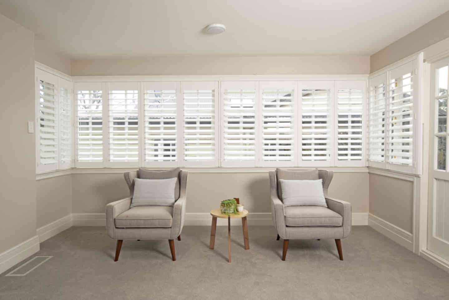 Lounge Shutters White