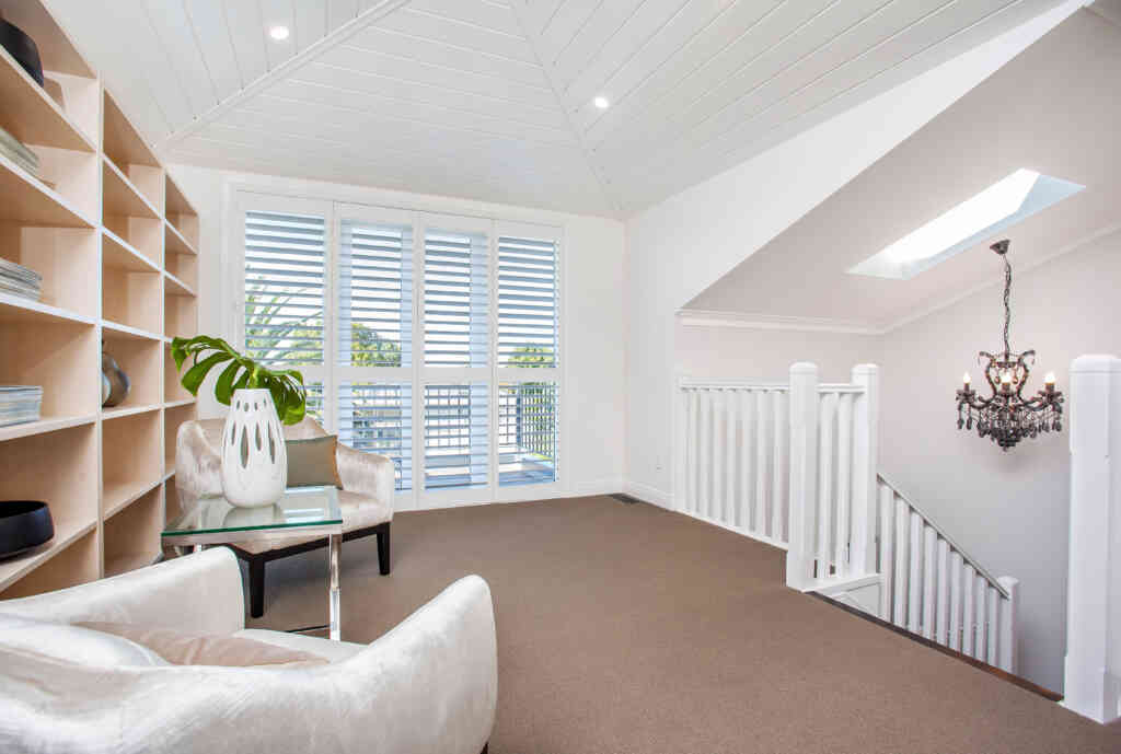 SOTAUC LUCERNE 72 STILLS RAW 51 copy